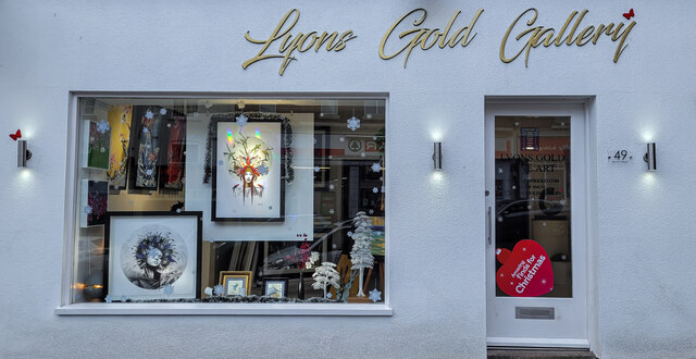 Lyons Gold Gallery shopfront