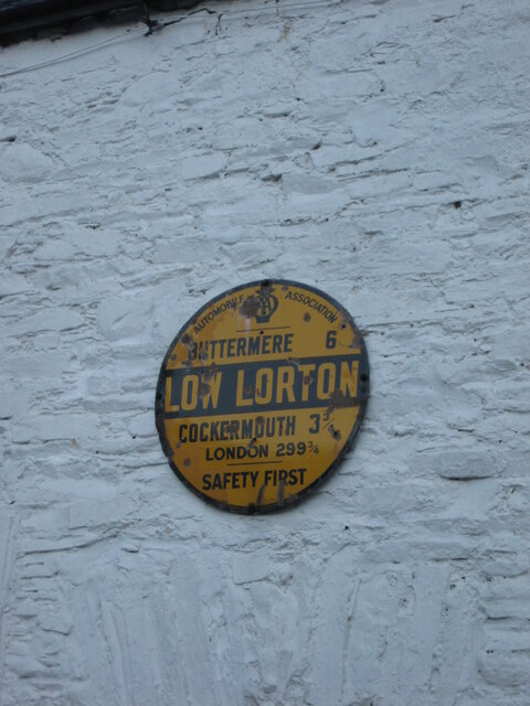 Old AA Sign on the B5289 in Low Lorton