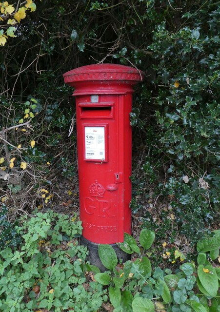 Postbox in White Rose Lane