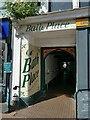 Entry to Bath Place off Taunton High Street