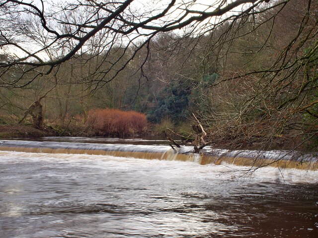 Weir on the River Goyt © Graham Hogg cc-by-sa/2.0 :: Geograph Britain ...