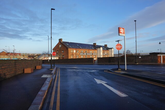 Borough Road Outside Burton Upon Trent... © Ian S Cc-by-sa/2.0 ...