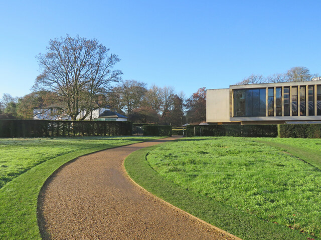 Cambridge University Botanic Garden: winter sunlight