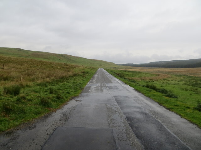 Minor moorland road near to Eldery Knowe