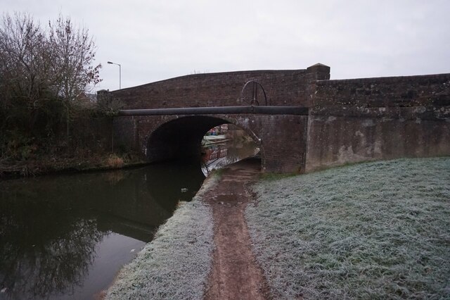 Coventry Canal at Kettlebrook Bridge, bridge #74