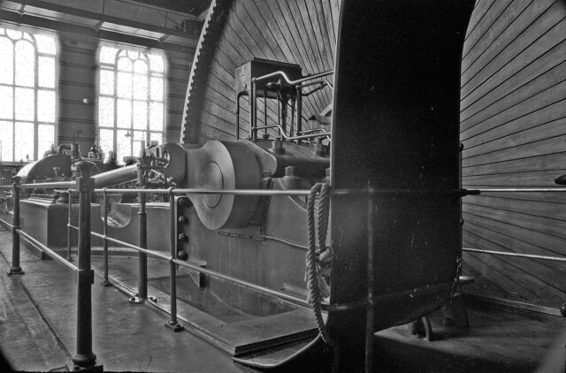 Dee Mill, Shaw - steam engine