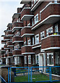 Stroud Green : balconies