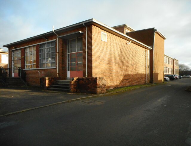 Dalmuir Community Centre © Richard Sutcliffe cc-by-sa/2.0 :: Geograph ...