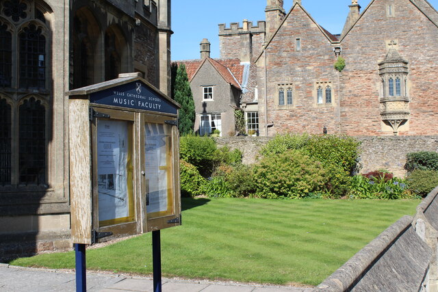 Wells Cathedral School, Music Faculty (3)