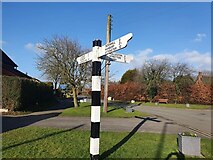SK2125 : Direction Sign – Signpost On Main Road, Anslow by D Phillips