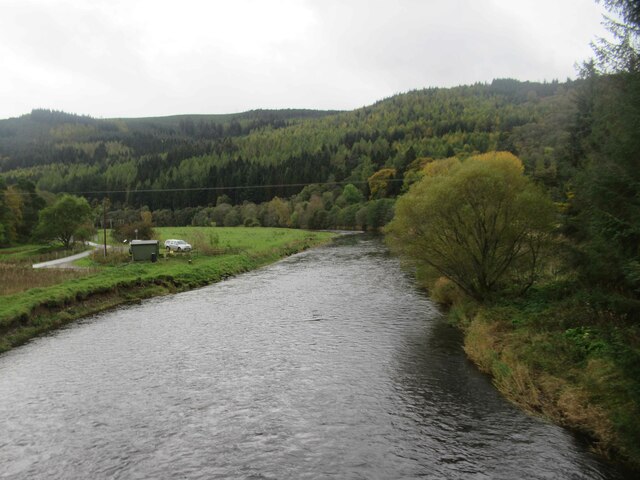 River Tweed and small Fisherman's Hut