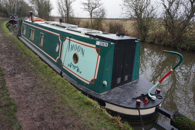 Canal boat Moon, Coventry canal © Ian S cc-by-sa/2.0 :: Geograph ...