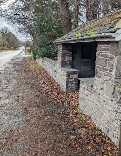 Stone bus shelter, Llanhamlach, Powys