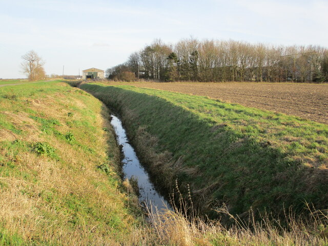 Drain near White House Farm © Jonathan Thacker cc-by-sa/2.0 :: Geograph ...