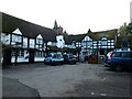 Pub seen from Sonning Churchyard