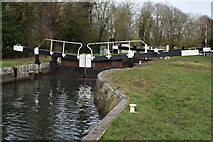 SU6269 : Tyle Mill Lock, Kennet and Avon Canal by David Martin