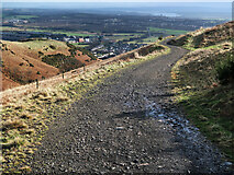 NS8497 : Track on Dumyat by wrobison