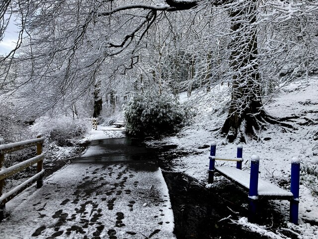 Snow Along The Highway To Health Path © Kenneth Allen Cc By Sa20