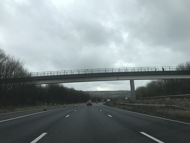 b3404-from-m3-southbound-dave-thompson-geograph-britain-and-ireland