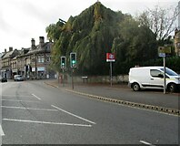 SK2960 : Entering  Matlock  on  the  A6.  Matlock  station  to  the  right by Martin Dawes