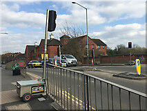 SP2965 : Temporary traffic lights, Emscote Road, Warwick by Robin Stott