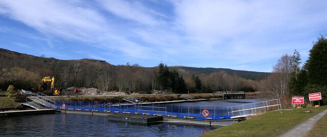Pontoon across the Caledonian Canal, Cullochy Lock, Inverness-shire