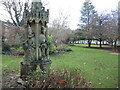 Berkeley Square sculpted cross