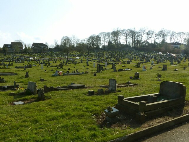 Beeston Cemetery © Alan Murray-Rust cc-by-sa/2.0 :: Geograph Britain ...