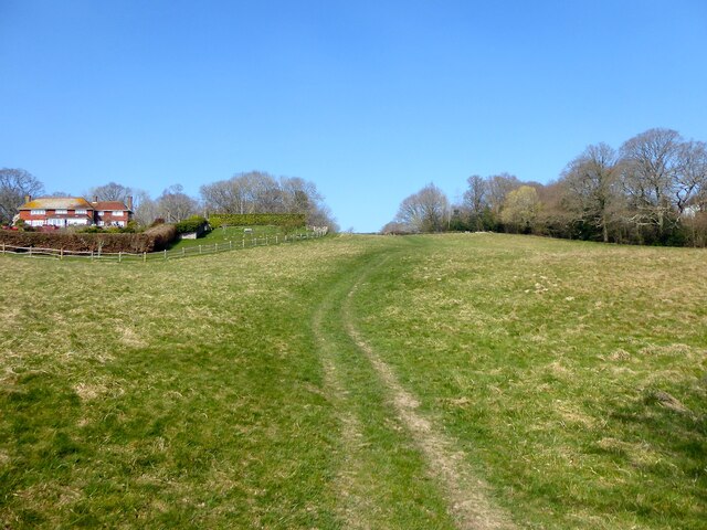 six-acres-simon-carey-cc-by-sa-2-0-geograph-britain-and-ireland