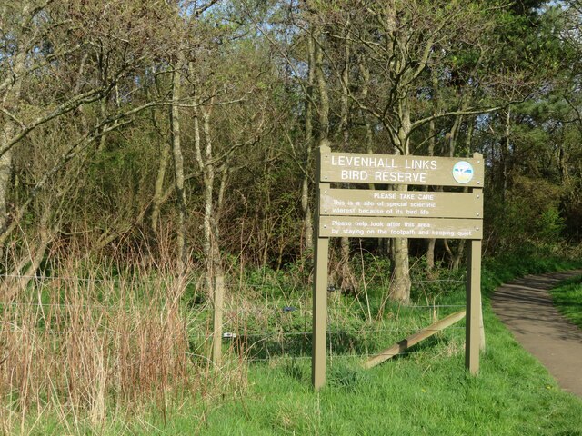 Levenhall Links Bird Reserve © M J Richardson :: Geograph Britain and ...