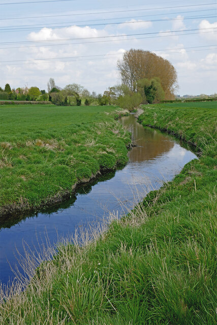 Smestow Brook near Trescott in... © Roger Kidd cc-by-sa/2.0 :: Geograph ...