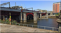 NS5864 : Central Station railway bridge by Thomas Nugent