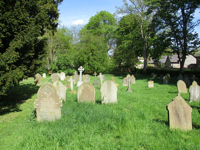 The churchyard, Ashwell © Jonathan Thacker cc-by-sa/2.0 :: Geograph ...