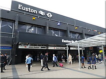 TQ2982 : Man entrance, Euston Railway Station by Roger Cornfoot