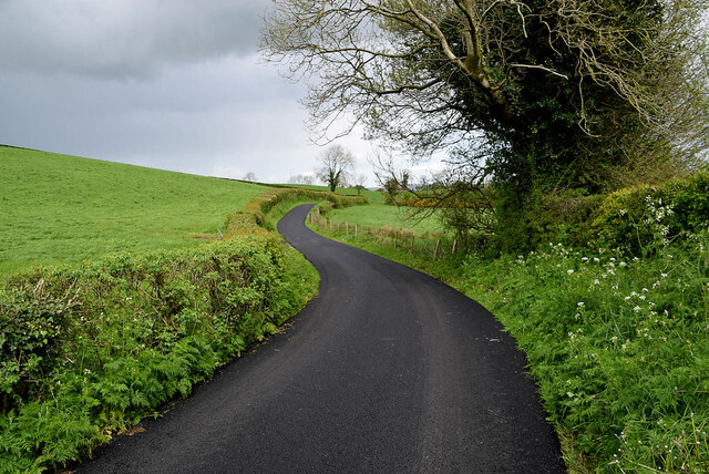 Bends along Millbrae Road
