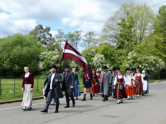 Folk Festival 2022, Tredegar House (3) © Robin Drayton :: Geograph Britain  and Ireland