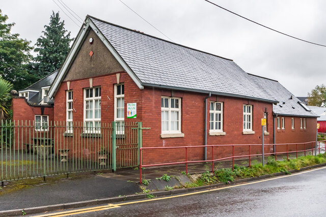 Tudor Street Day Centre © Ian Capper :: Geograph Britain And Ireland