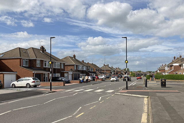 Lower Stratton: Grange Drive © John Sutton :: Geograph Britain and Ireland