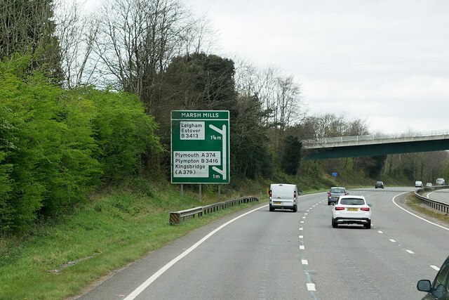 Devon Expressway approaching Marsh Mills