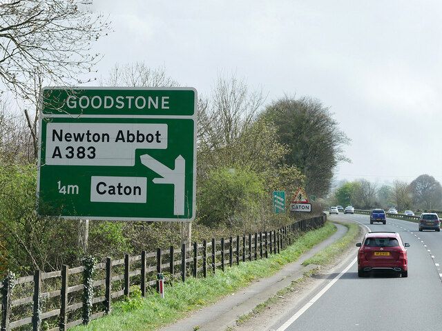 Devon Expressway approaching Goodstone Junction