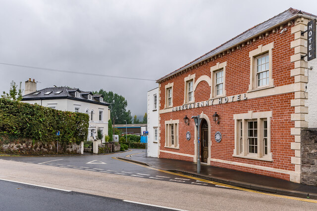 Abergavenny Hotel and 45 - 47 Monmouth Road