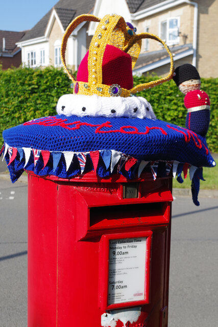 Postbox topper at Cawston