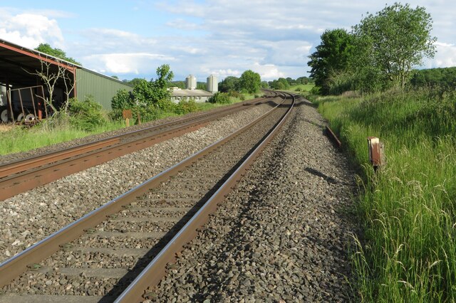 Railway heading for Oxford by... © Philip Jeffrey :: Geograph Britain ...