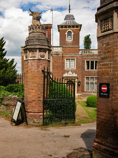 Audley End Park : Cambridge Lodge