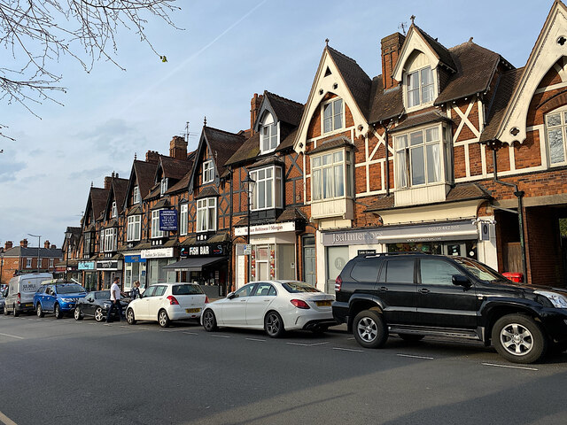 Parade of shops, Station Approach,... © Robin Stott cc-by-sa/2.0 ...