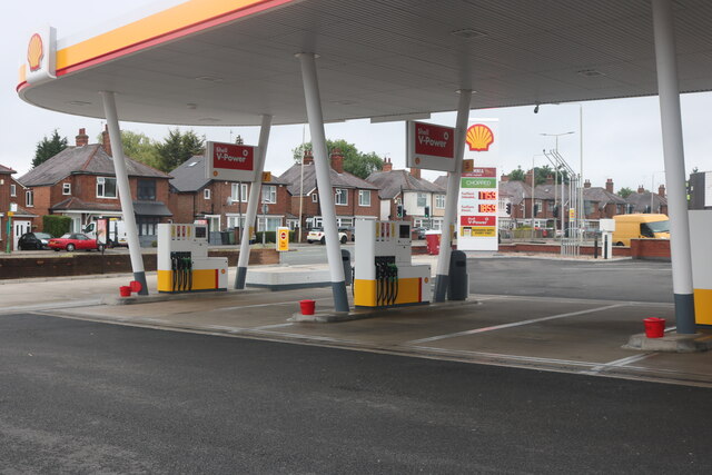 Shell petrol station on Leicester Road, Wigston