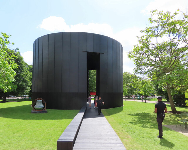 Serpentine Gallery Pavilion 2022, view from gallery