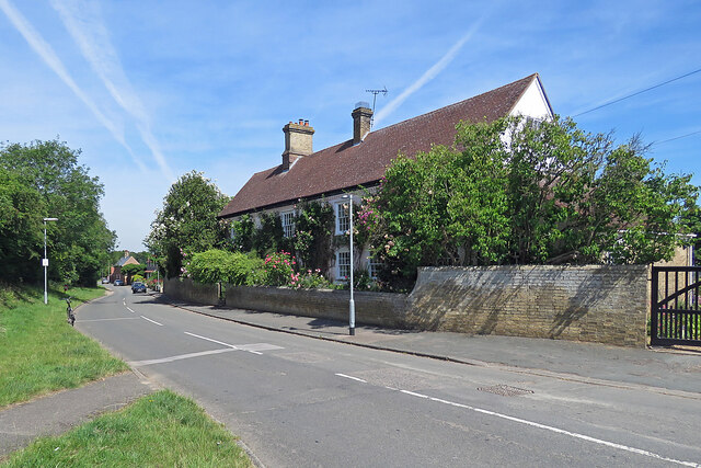 Stow-cum-Quy: Station Road on a June morning