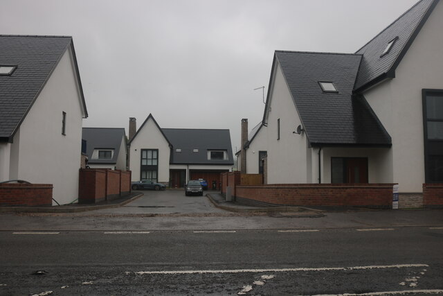 New houses on Derby Road, Duffield