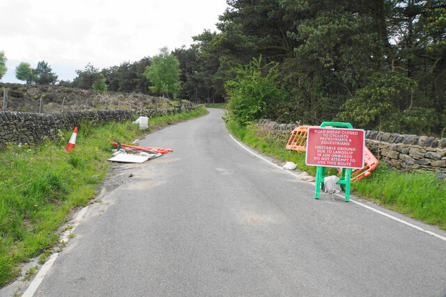 Road closure sign on Beeley Lane
